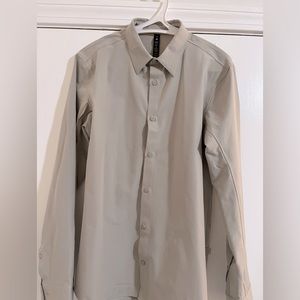 Lululemon Commission Long Sleeve Casual Button Down